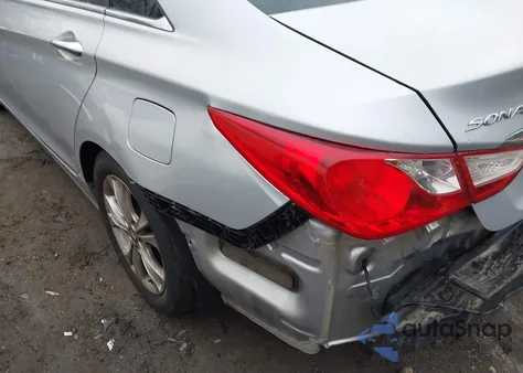 2013 Hyundai Sonata Limited z USA, uszkodzony, nr VIN 5NPEC4AC6DH604089